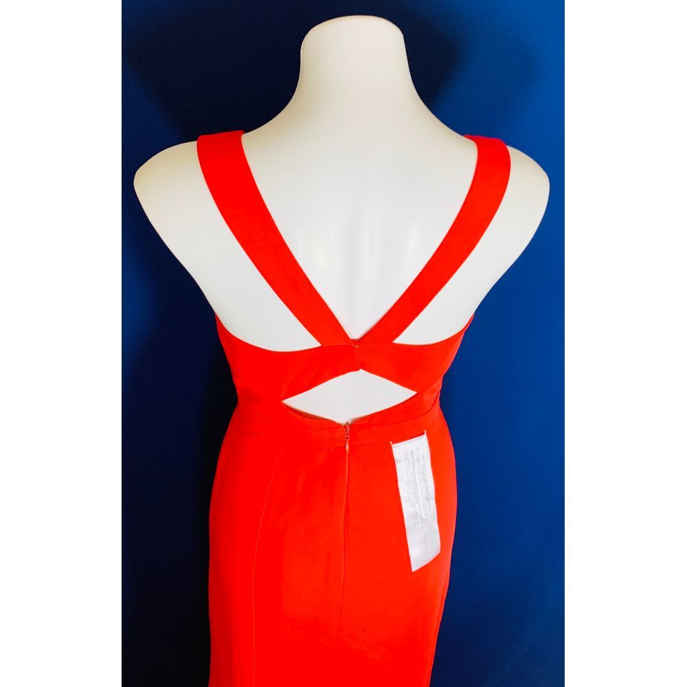 BCBGMAXAZRIA Riva Deep V Evening Dress - Picture 5 of 8